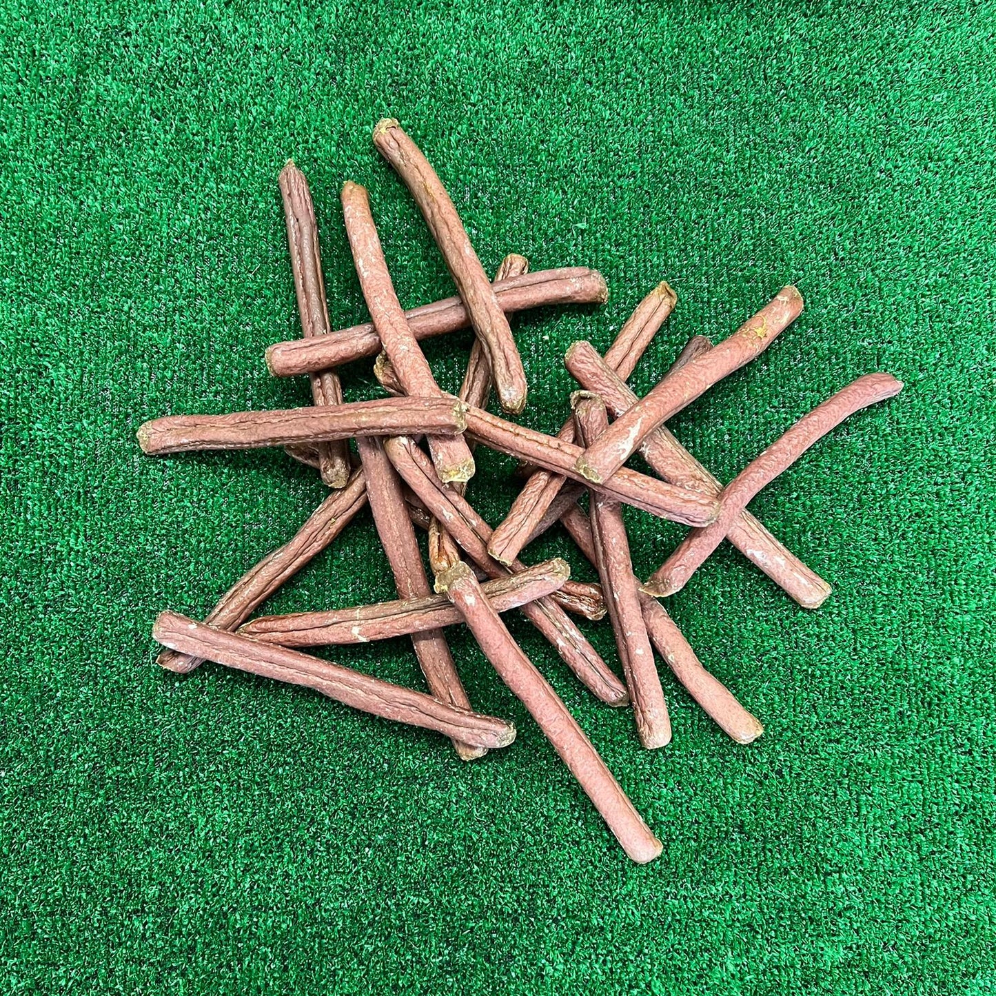 20 x Chicken Sausages - 100% natural, free from raw hide & any hidden nasties.