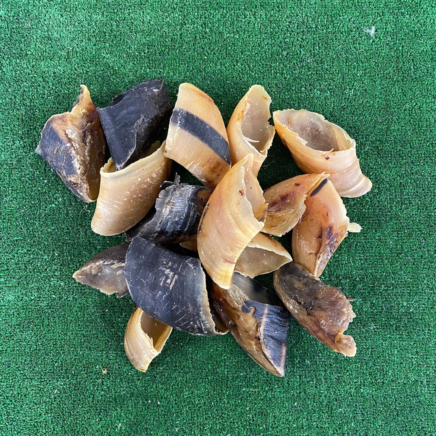 30 x Cow Hooves - 100% natural, free from raw hide & any hidden nasties.