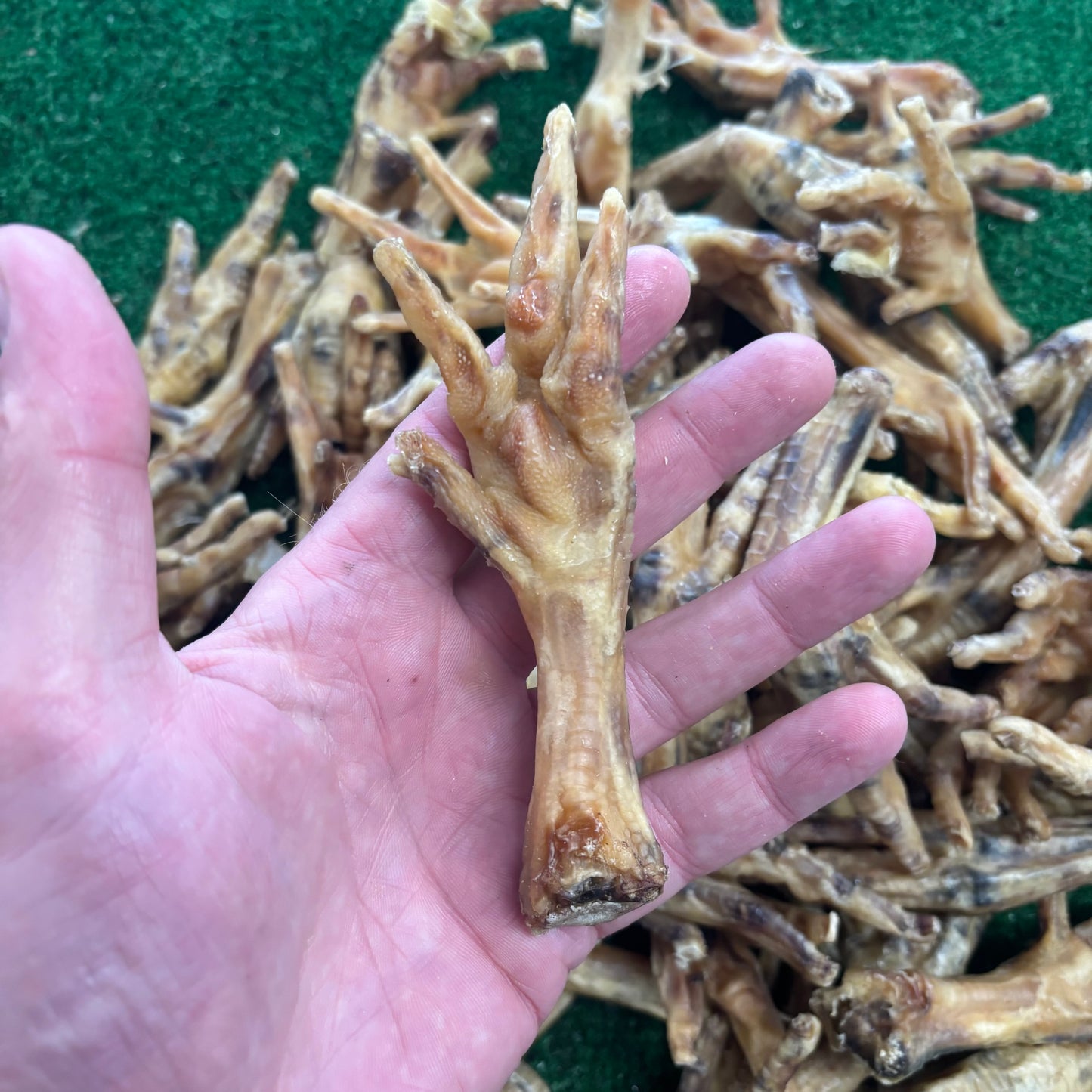 1KG Natural Chicken Feet
