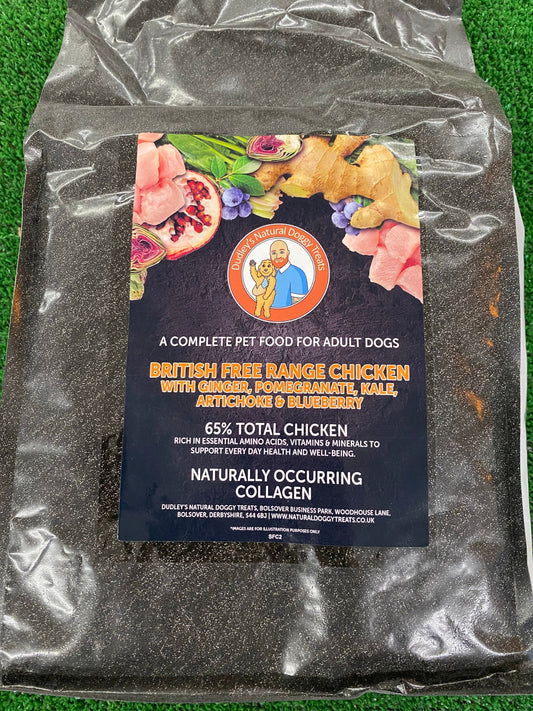 Superfood - British Free Range Chicken with Ginger, Pomegranate, Kale, Artichoke and Blueberry - 100% natural, free from raw hide & any hidden nasties.